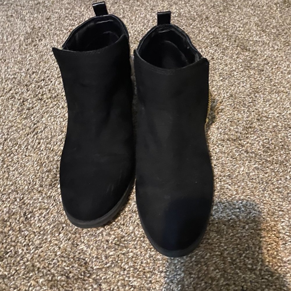 NINE WEST black ankle boots